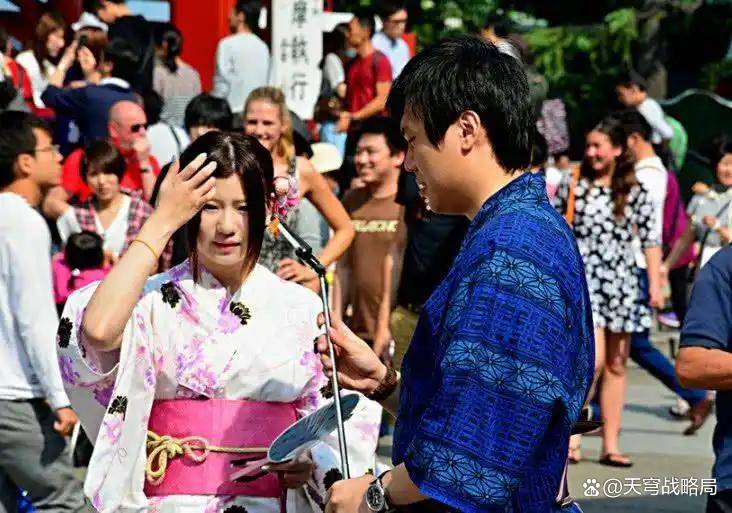 表面旅游实则另有目的背后原因令人意外！澳门新葡京app大量日本游客涌入北京(图4)